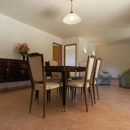 Casa de Férias Beautiful Holiday In With Enclosed Garden Masclat